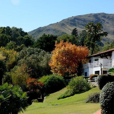Las Ardillas Cabanas Y Suites La Falda Dış mekan fotoğraf